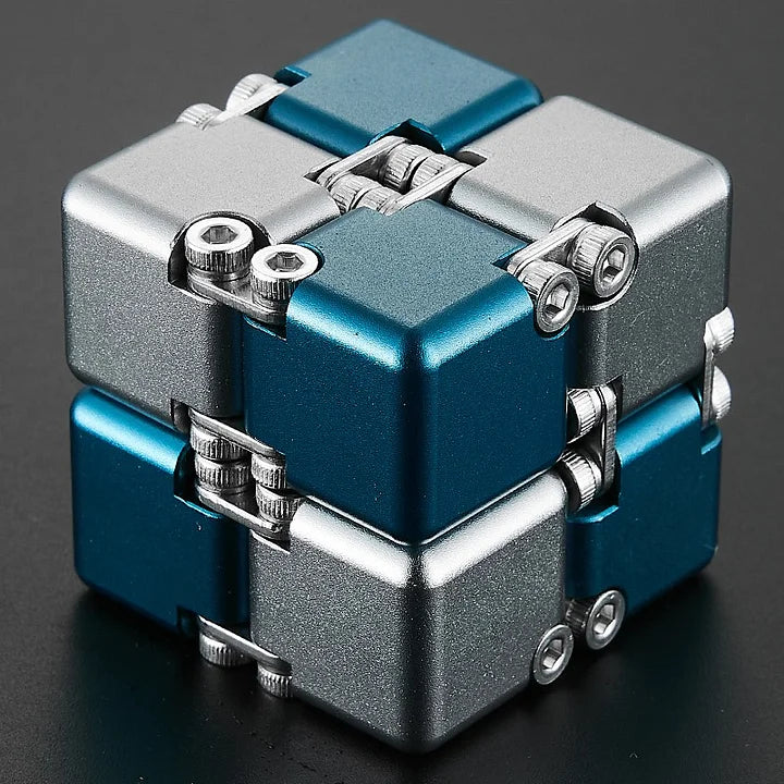 Cube infini